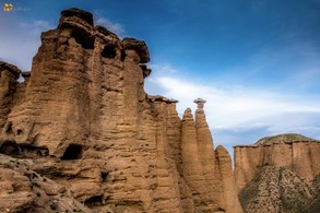 از تخت دیو زنجان چه می دانید