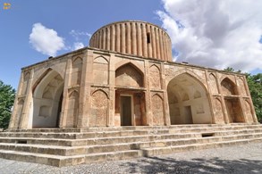 قصر خورشید عمارت منحصر به فرد نادرشاه