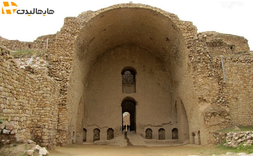 کاخ اردشیر بابکان