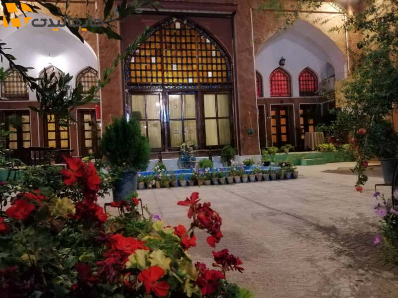 اقامتگاه بوم گردی نارگل