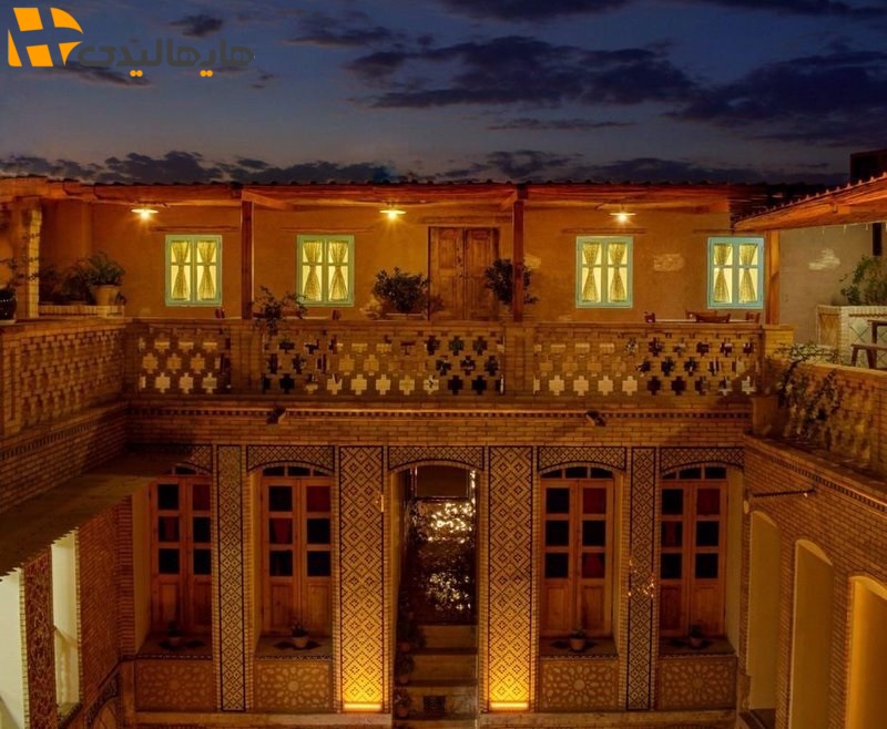 اقامتگاه بوم گردی همایونی