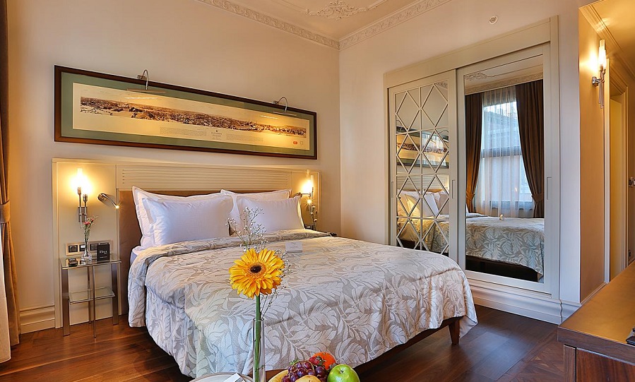 میدان تکسیم