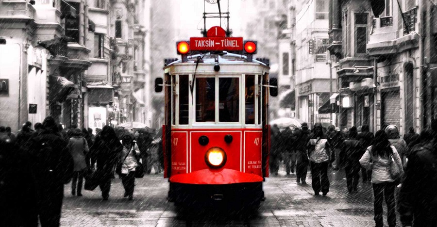 میدان تکسیم