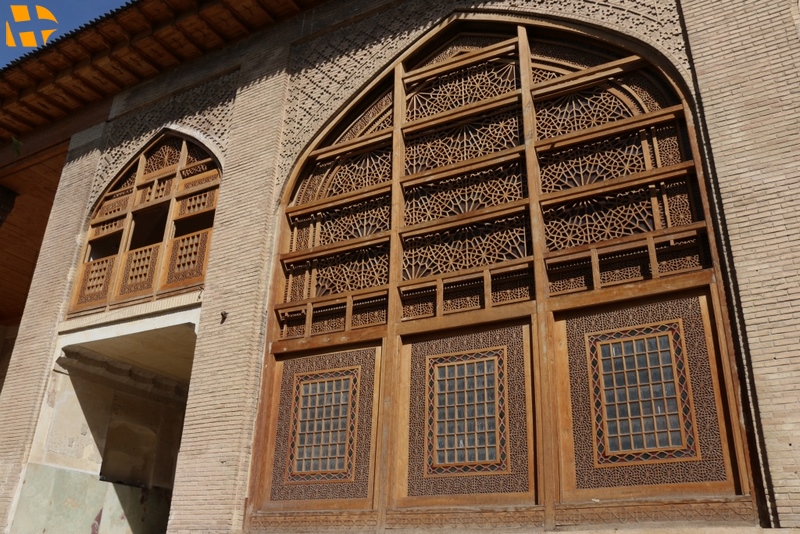 عمارت دیوانخانه قوام ملکی