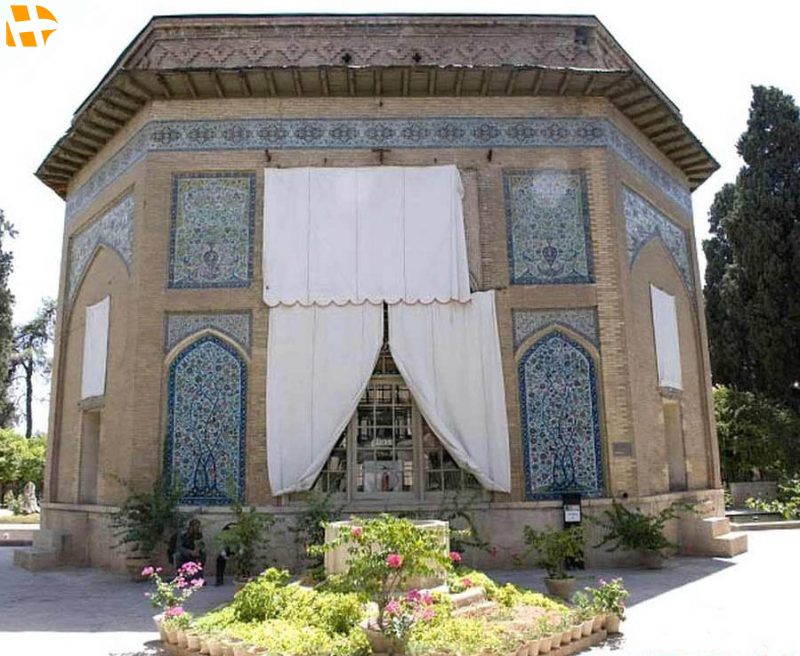عمارت کلاه فرنگی