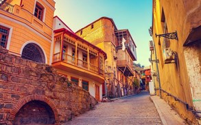 تور تفلیس 3 شب اسفند